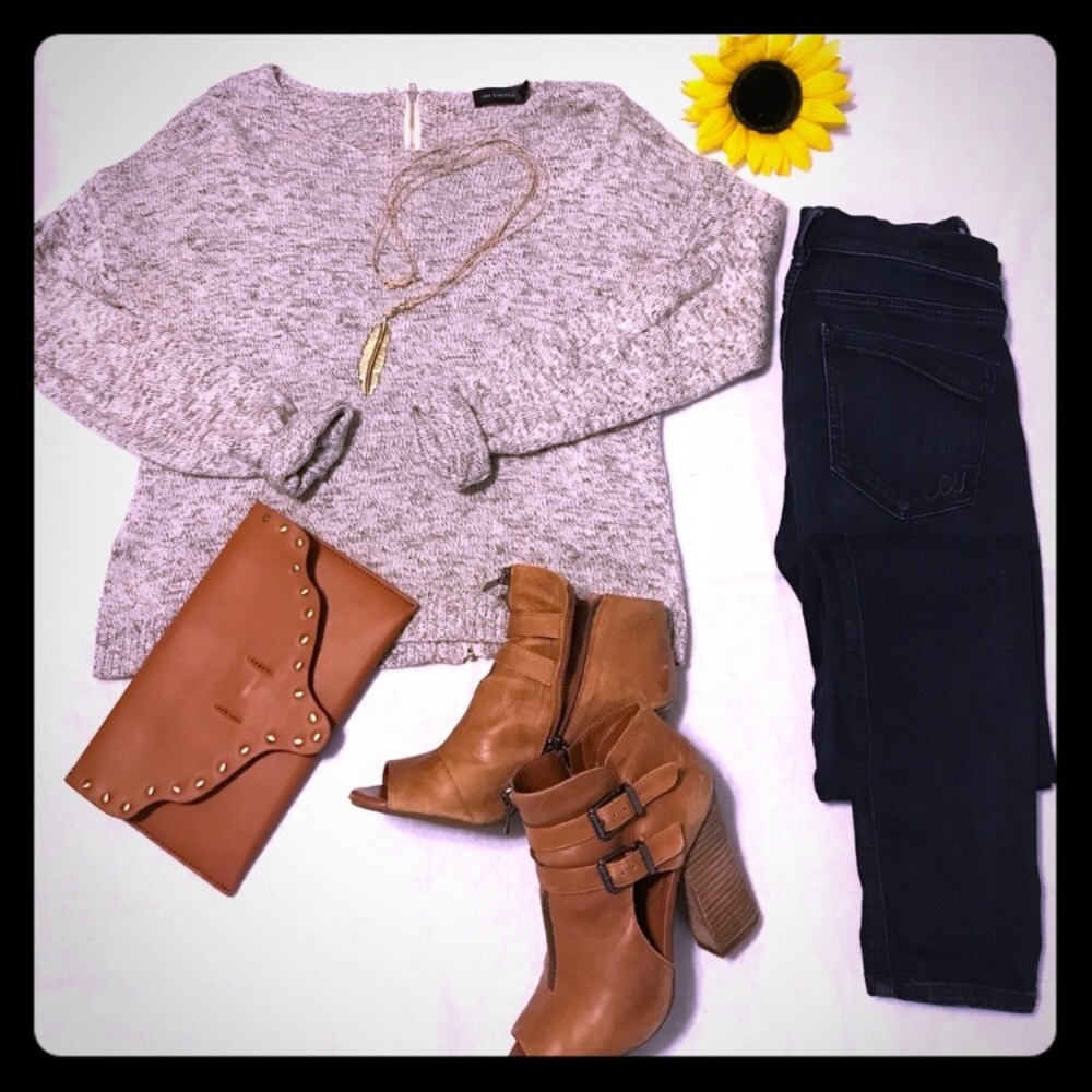 The Limited Gray Marled Zipper Back Sweater